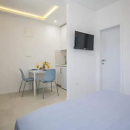 Lusea Apartment *