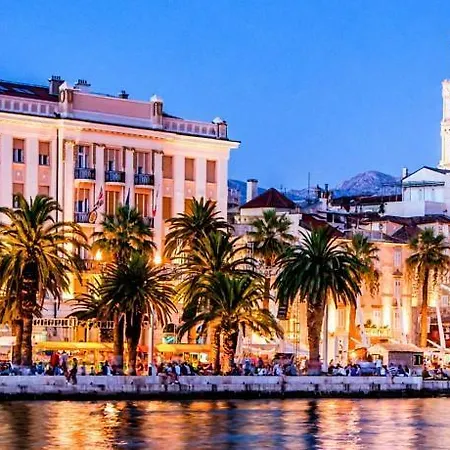 Lusea Appartement Split